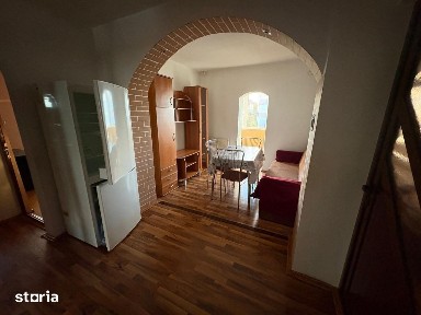 Central, Pitesti, Arges
