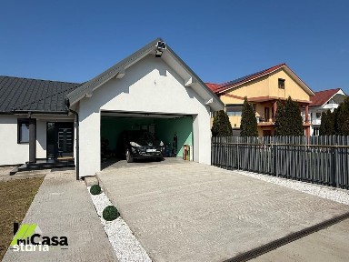 Casă cu 3 camere, garaj și curte în Galați, zona Metro.