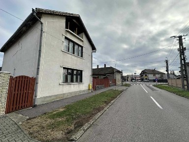 Proprietate de vânzare în Carei: casă, situat pe strada Oborului, 0% comision