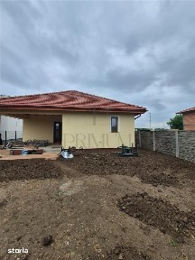 GHIRODA, CASA 3 CAMERE, 2 DORMITOARE BUCATARIE INCHISA