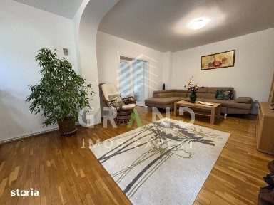 Casa cocheta cu gradina superba si garaj | 624 mp teren | Dambul Rotun