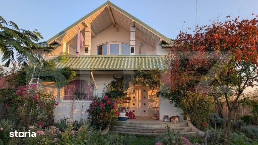 EXCLUSIV | CASĂ INDIVIDUALĂ - 238 MP UTILI | TEREN 3.800 MP | CONS