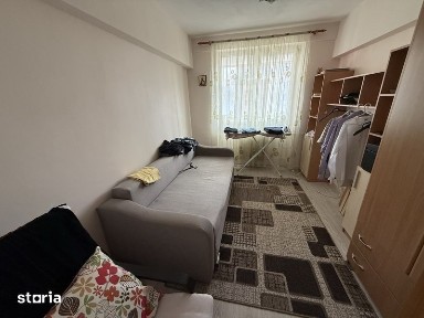 Apartament 3 camere,decomandat,Bd Lacul Tei