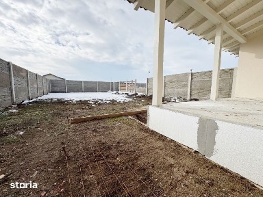 Duplex 4 camere, 110mp utili + 15mp terasa, 300mp teren - Mosnita Noua