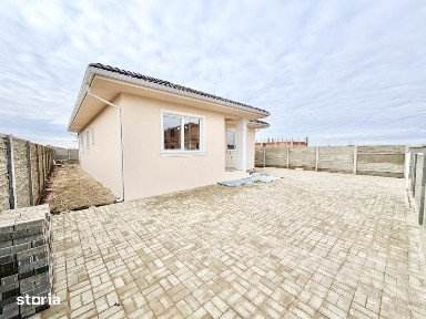 Casa individuala - curte 540 mp - Mosnita - ideala pentru familie