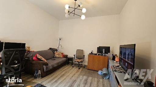 Casa individuala 3 camere | Curte comuna | Stefan cel Mare- Eminescu