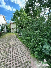 Lac Baneasa, Herastrau, proprietate compusa din 2 vile