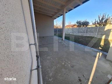 Duplex spectaculos 4 camere in Mosnita Noua