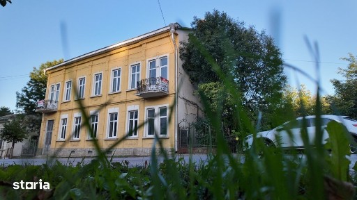 VÂNZARE - SPAȚIU COMERCIAL, CLĂDIRE INTERBELICĂ, CENTRU SIRET