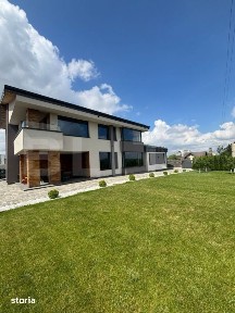 Vila cu Pompa de Caldura, 220 mp, zona Metro - Suceava