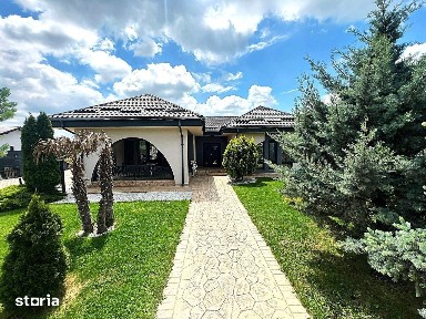 Casă modernă în Bucium cu livadă și teren de 1700 mp