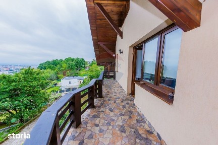 Casa De Vanzare-CEA MAI FRUMOASA PRIVELISTE SPRE BAIA MARE