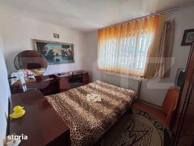 Apartament de vanzare, 2 camere, 47 mp, zona Micro 11