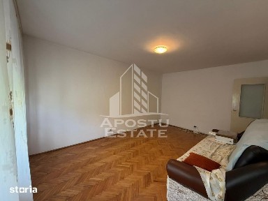Apartament cu 3 camere, decomandat, zona Soarelui, Timisoara