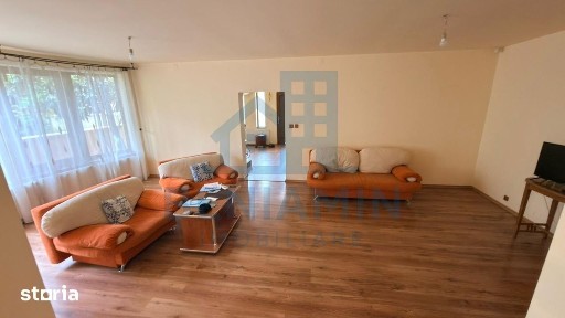 Vila eleganta in zona Ford- Confort si intimitate pe alee privata