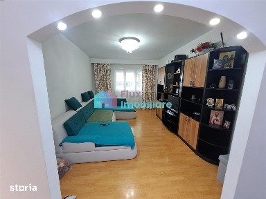 Apartament cu 3 camere decomandat parter inalt George Enescu