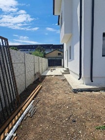 Duplex modern / Bragadiru,str.Celofibrei / Strada privata