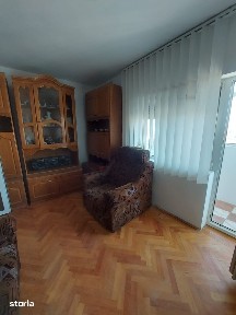 Vanzare apartament 3 camere, zona micro 4 - Targoviste