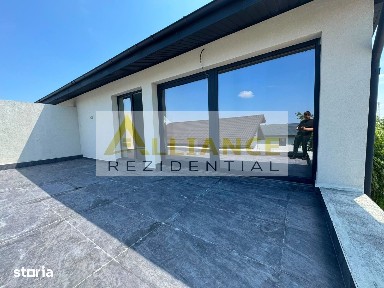 [S.OLTENITEI] Vila cu 5 camere + Terasa | 180 MPU - Teren 190 MP