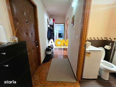 Apartament 2 Camere Decomandat, Strada Closca, Foste Proprietati