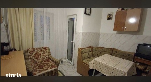 De vanzare apartament cu 3 camere și 2 bai, zona centrala, 80mp
