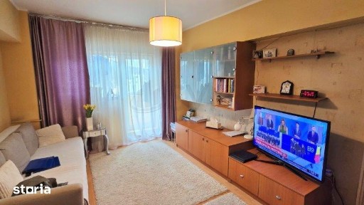 Apartament 3 camere - Piata Crangasi