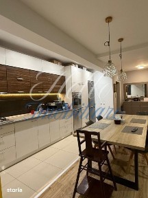 Apartament de vanzare semidecomandat, 3 camere 80 mp, zona Eroilor fl