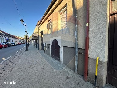 Zona Orasul Vechi- SPATIU COMERCIAL