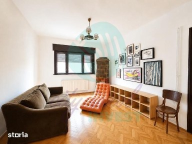 Apartament elegant situat la parterul unei vile