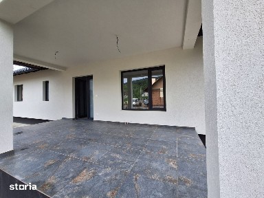 Hemeius,casa cu 3 dormitoare,2 grupuri sanitare