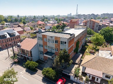 Spatiu comercial premium de inchiriat cu parcare si lift/Constanta