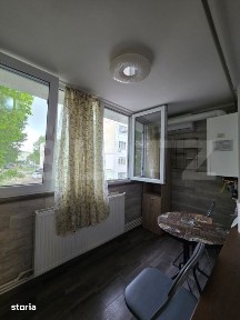 Garsoniera, semidecomandat, 26 mp, zona Micro 40