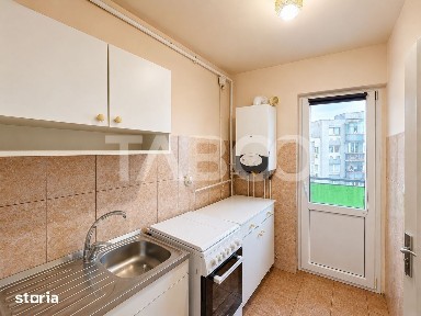 Garsoniera de vanzare in Grigorescu bucatarie separata si balcon