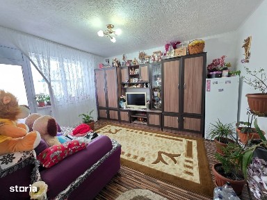 3 camere, decomandat, zonă liniștită, mobilat și utilat, renovat 2020