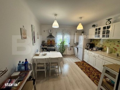Apartament de 4 camere, 80 mp, decomandat, zona Sara Cartier 1 Mai
