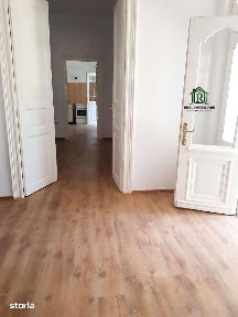 Casa si teren zona centrala - pretabil activitati comerciale !