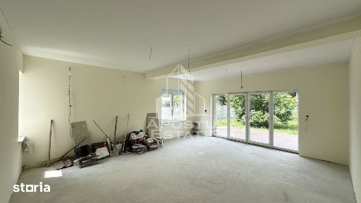 Casa individuala de vanzare cu 5 camere in Dumbravita