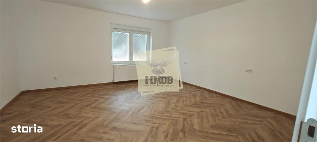 Casa cu 3 camere si 454 mp teren in zona Calea Poplacii