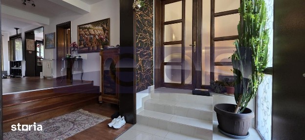 VANZARE CASA 10 CAMERE | ZONA VATRA LUMINOASA