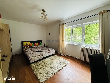 Apartament cu 2 camere, decomandat, in cartierul Marasti