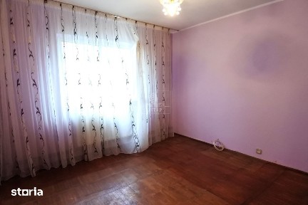 zona Nord-apartament 3 camere decomandate-parter inalt-centrala propri