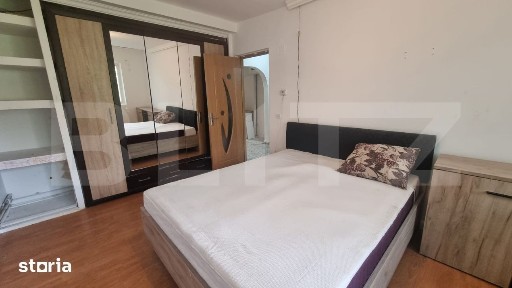 Apartament 3 camere, 56 mp, zona Lipovei