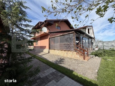 Casa P+M, 200 mpu, 950 mp teren, Carcea
