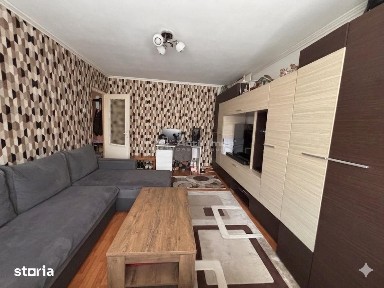 Apartament 3 camere tip PB bloc reabilitat