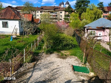 Casă cu teren în stațiunea balneară Băile Govora