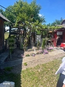 Casa 2 camere, 116 mp, teren 3.548 mp, zona Tataresti