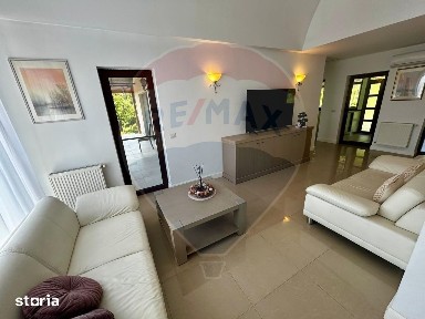 DE INCHIRIAT: Apartament la casa, curte privata si terase panoramice