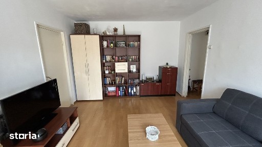 Vand apart.2 cam.Micalaca-Miorita, et.3 /4,st.73 mp,centrala gaz,renov