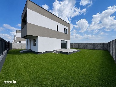 Vila moderna P+1, 150m2 si 320 curte cu POMPA DE CALDURA