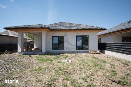 Casa pe un singur nivel de vanzare in Unirea - zona Aerodromului